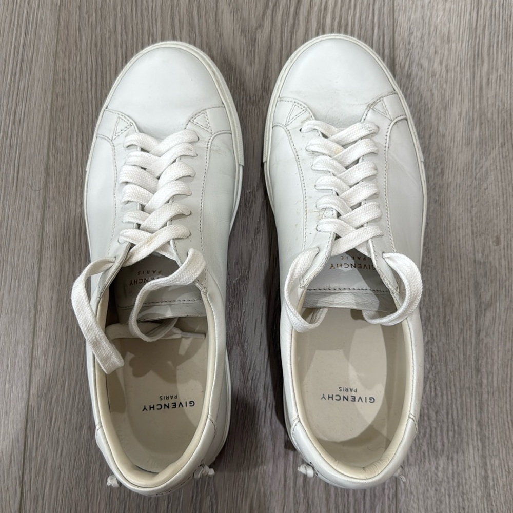 White Givenchy sneakers for women SIZE 38